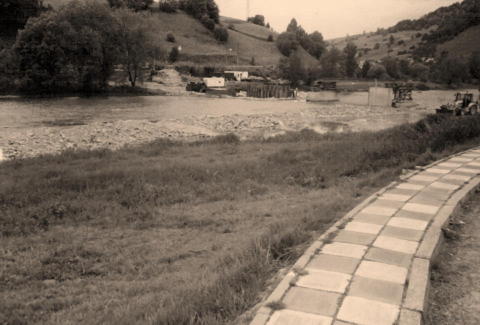 bud_mostu
